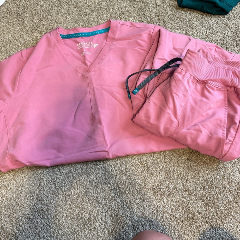Fabletics Pink Women's V-Neck Top and Jogger Set